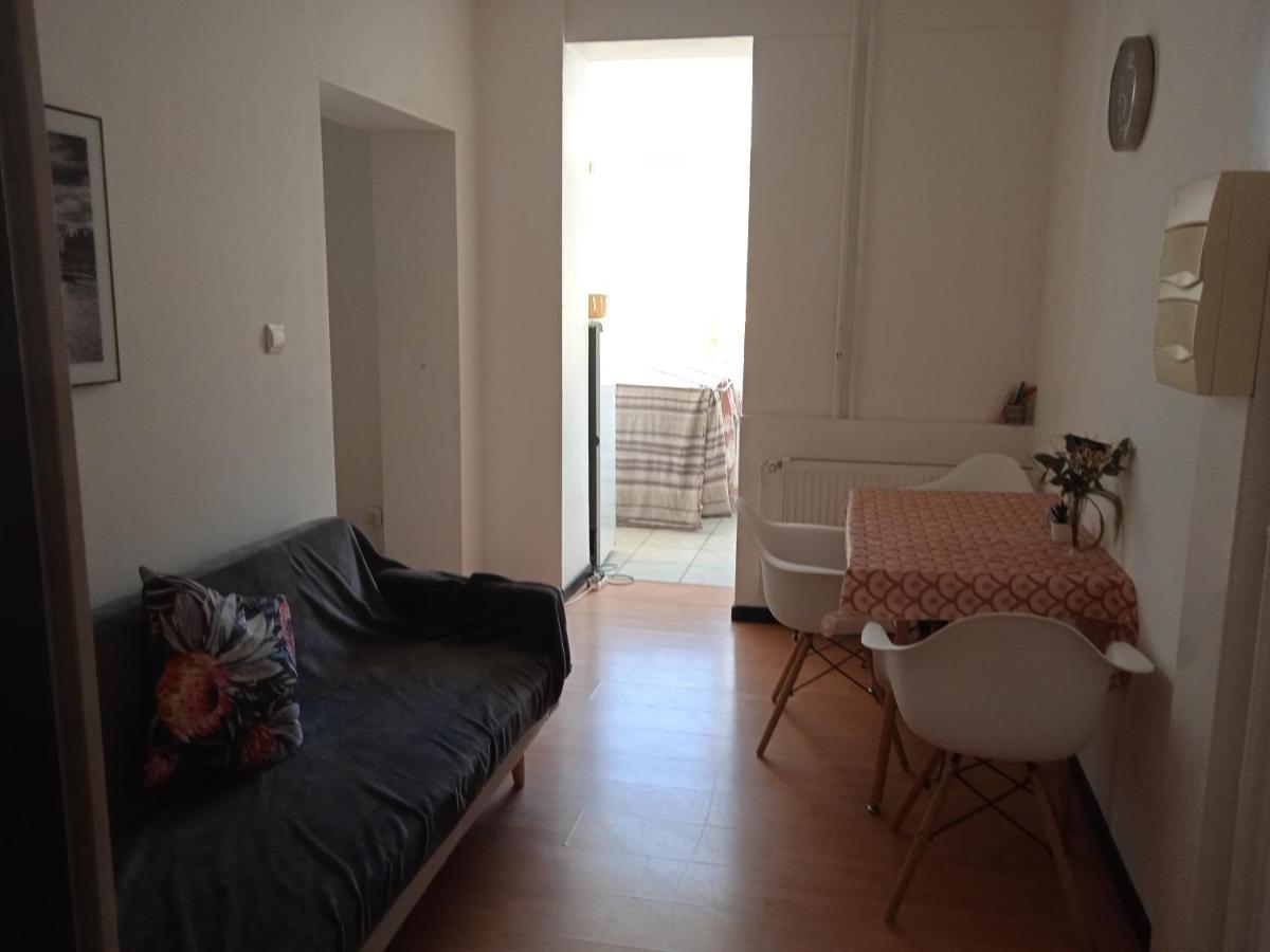 Logement Frontiere Du Luxembourg Nilvange Exterior foto